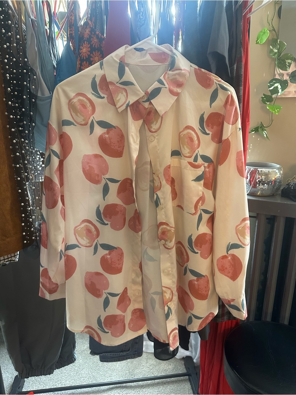 ⭐️ Peach Print Button-Up Shirt